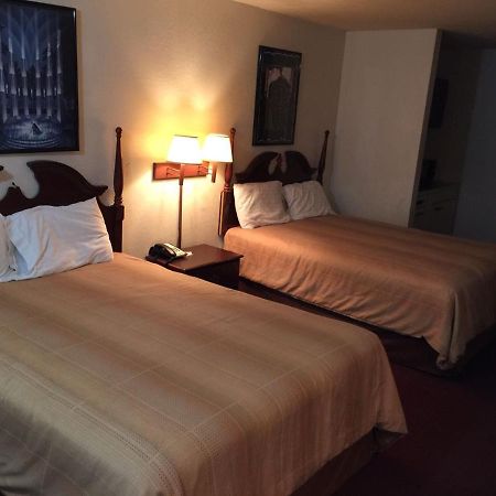 Meridian Inn Oklahoma City Airport Экстерьер фото