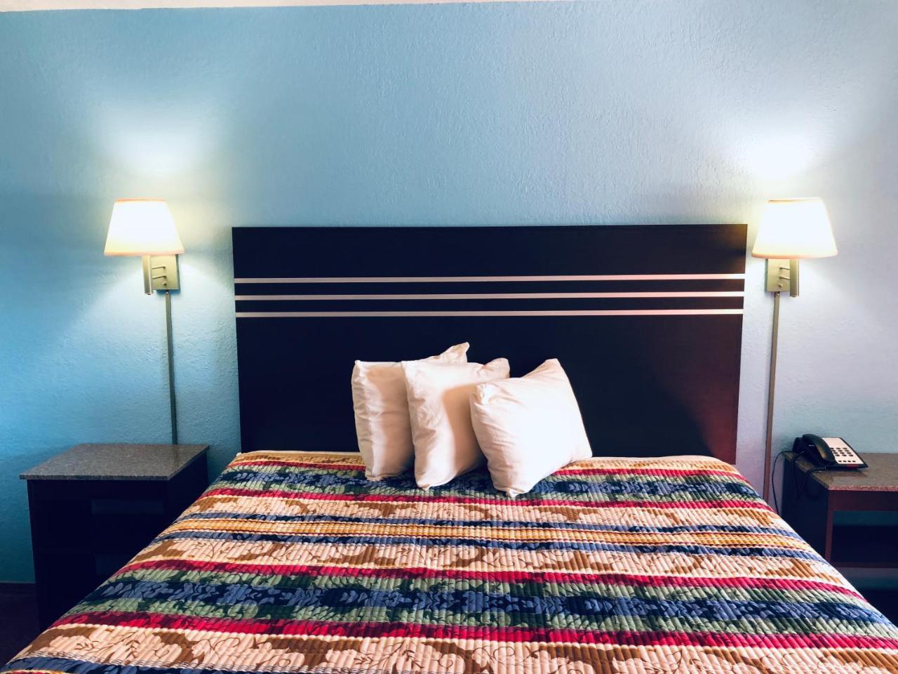 Meridian Inn Oklahoma City Airport Экстерьер фото